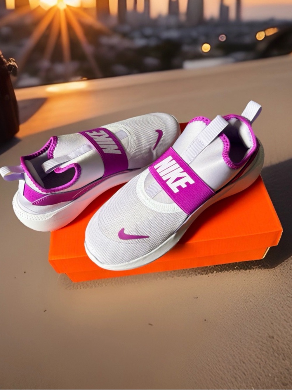 Nike Flex Runner 4 (GS) Violet Mist  Purple Girl's 7 Y Slip On Sneakers. NIB